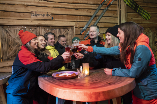 Skigebied SnowWorld gezelschap borrel