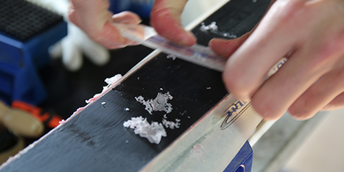 How to Wax a Snowboard - Snowboard Gear Tips 