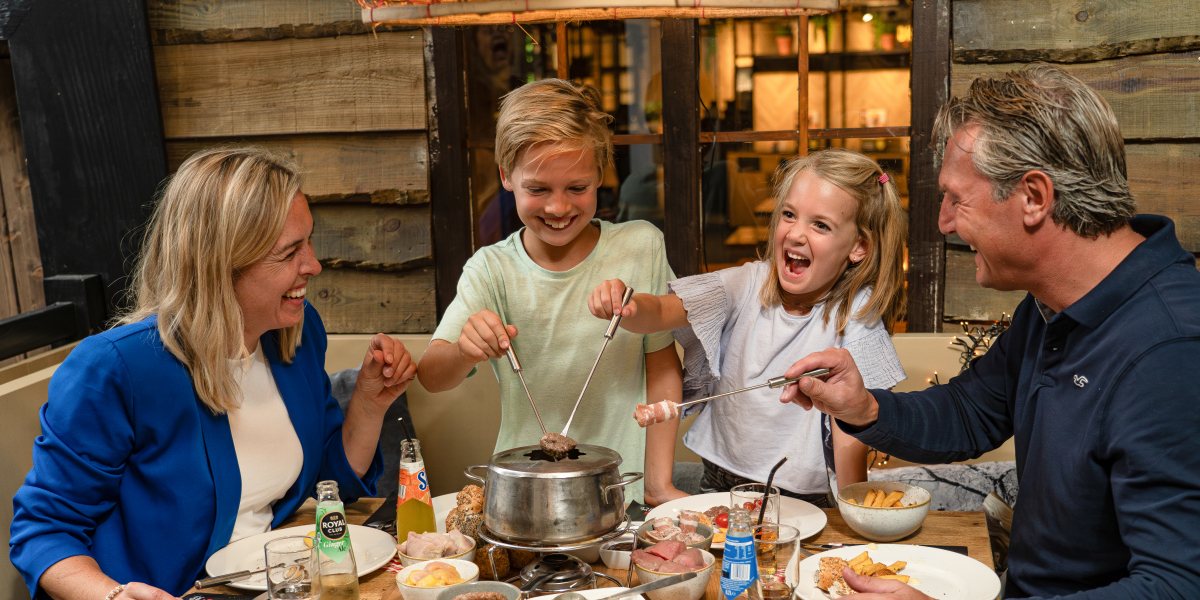 fondue familie eten horeca